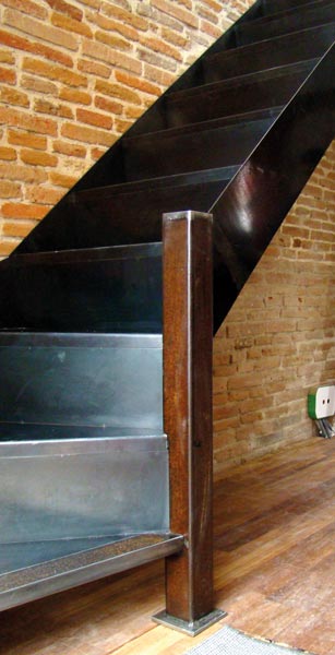 escalier interieur metal