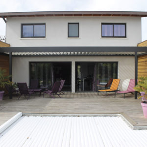 Pergola bioclimatique à Tournefeuille
