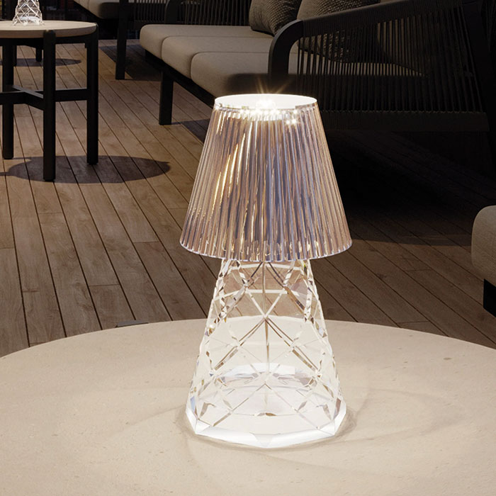 table assise chaise lounge luminaire canape exterieur jardin