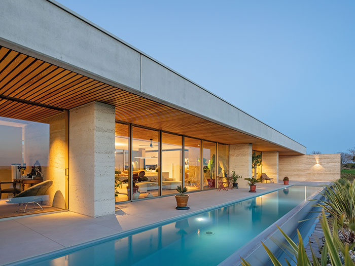 Villa en béton de terre 1 de perignon architecte toulouse