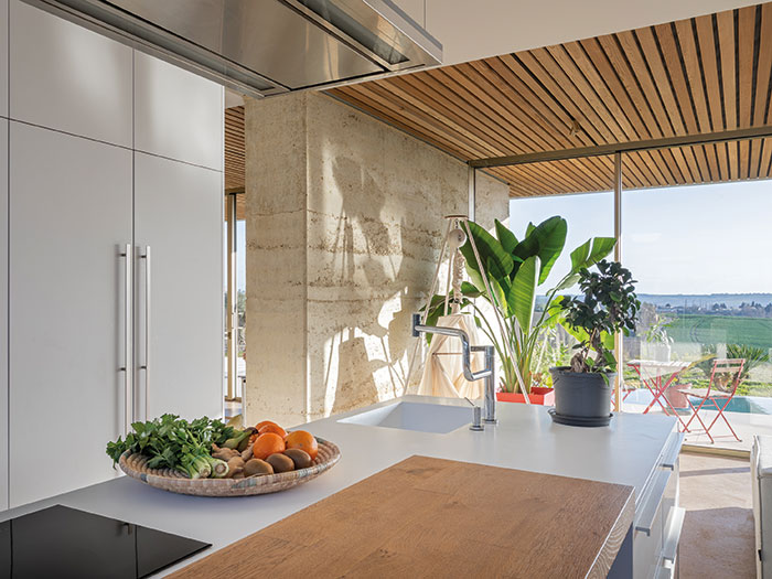 Villa en béton de terre 6 de perignon architecte toulouse