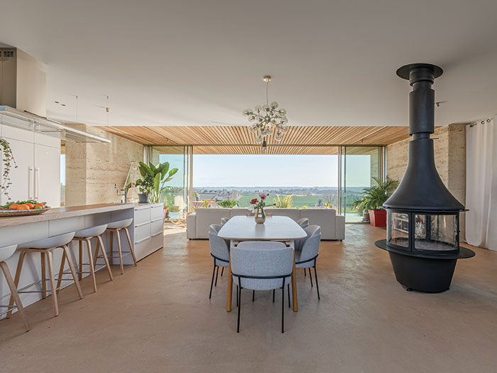 Villa en béton de terre 4 de perignon architecte toulouse