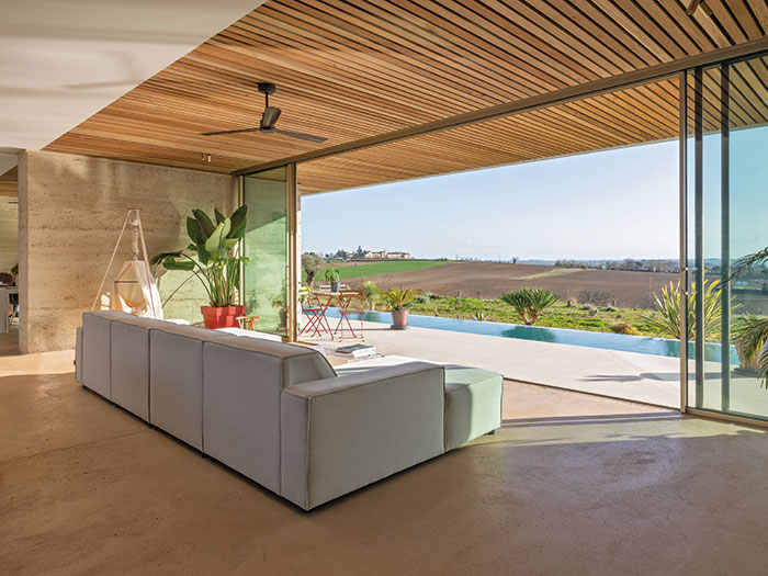 Villa en béton de terre 5 de perignon architecte toulouse