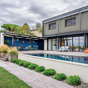 Contemporaine avec vue